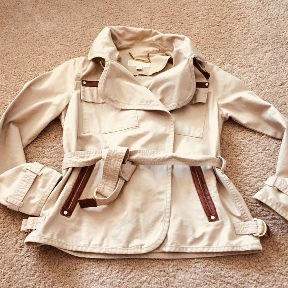 Michael Kors jacket - Picture 2 of 8